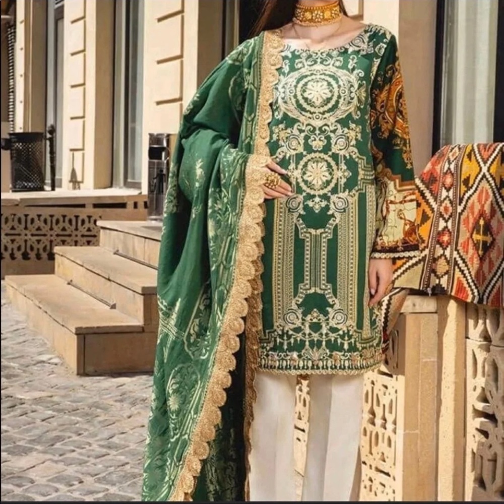 Pakistani dress new size medium